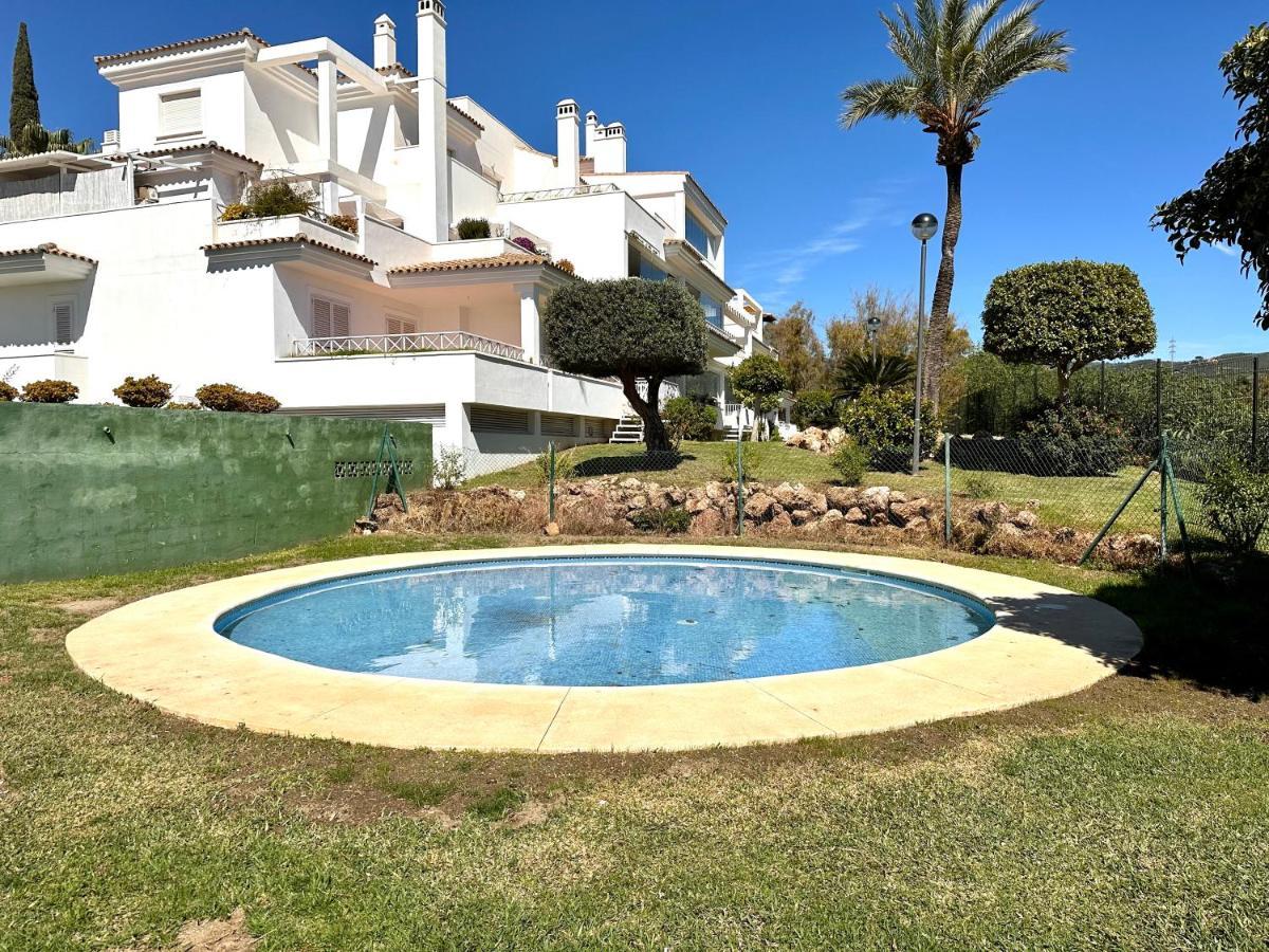 Moderno Apartamento Con Preciosas Vistas Al Mar En Urbanizacion Con Piscina - Rio Real 11 2G Marbella Eksteriør bilde