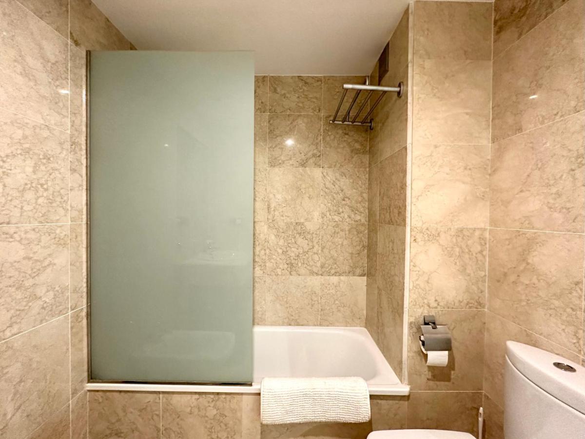 Moderno Apartamento Con Preciosas Vistas Al Mar En Urbanizacion Con Piscina - Rio Real 11 2G Marbella Eksteriør bilde