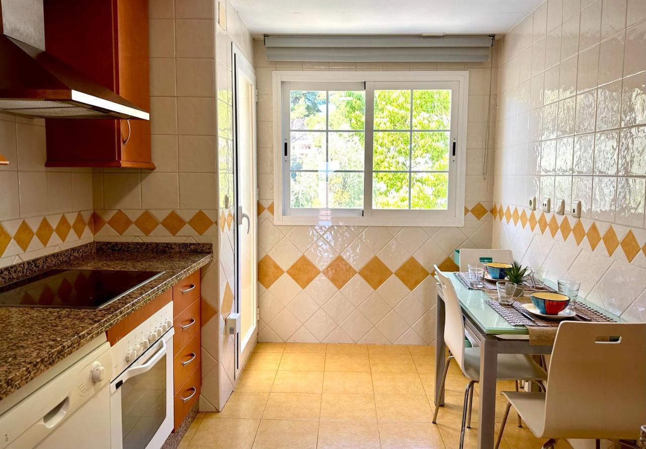 Moderno Apartamento Con Preciosas Vistas Al Mar En Urbanizacion Con Piscina - Rio Real 11 2G Marbella Eksteriør bilde